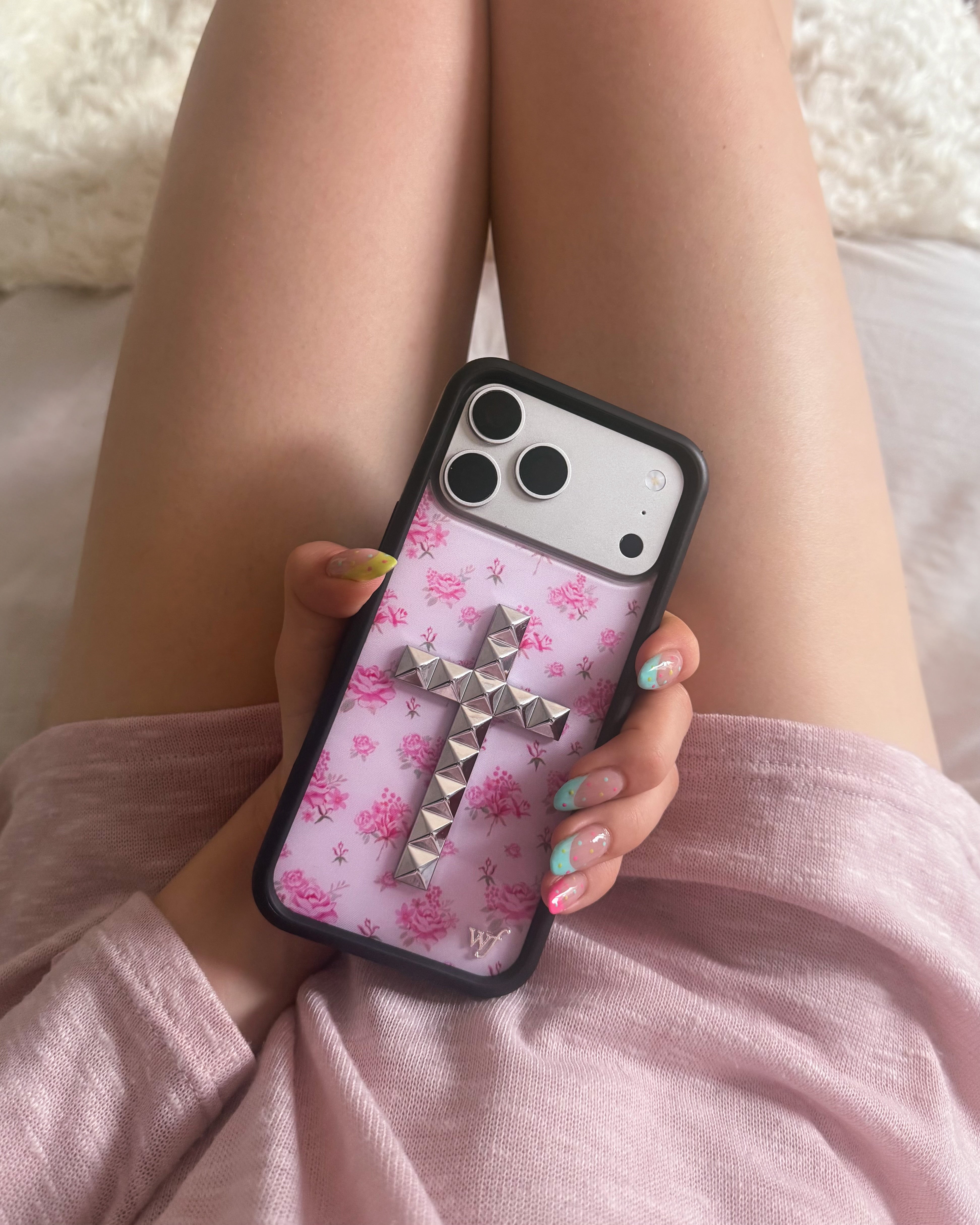 Pink Forget-Me-Not Cross Rivet Forget Me Not Floral Pink Phone Case